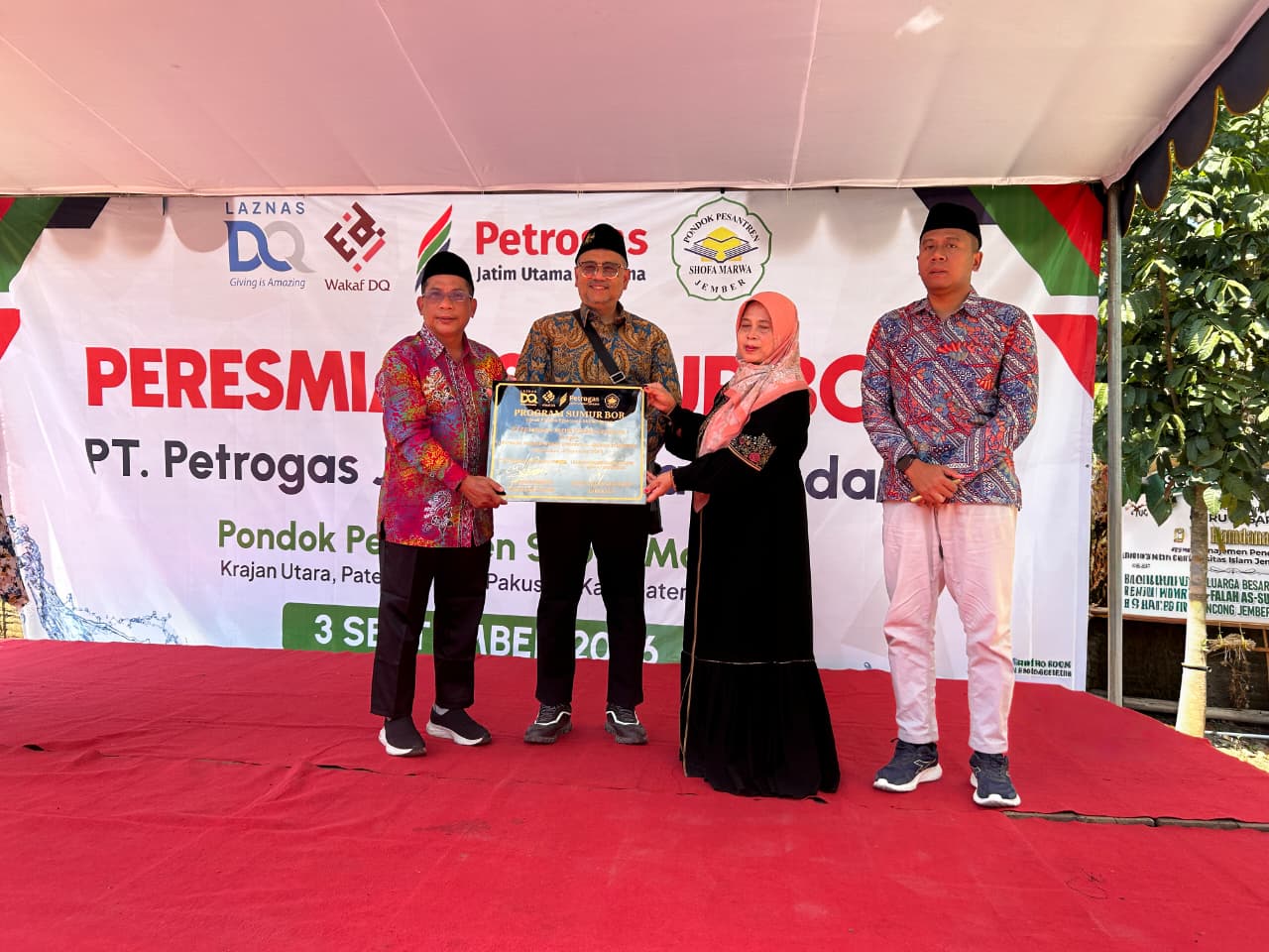 Wakaf DQ dan Petrogas Resmikan Sumur Bor di Pondok Pesantren Shofa Marwa, Jember
