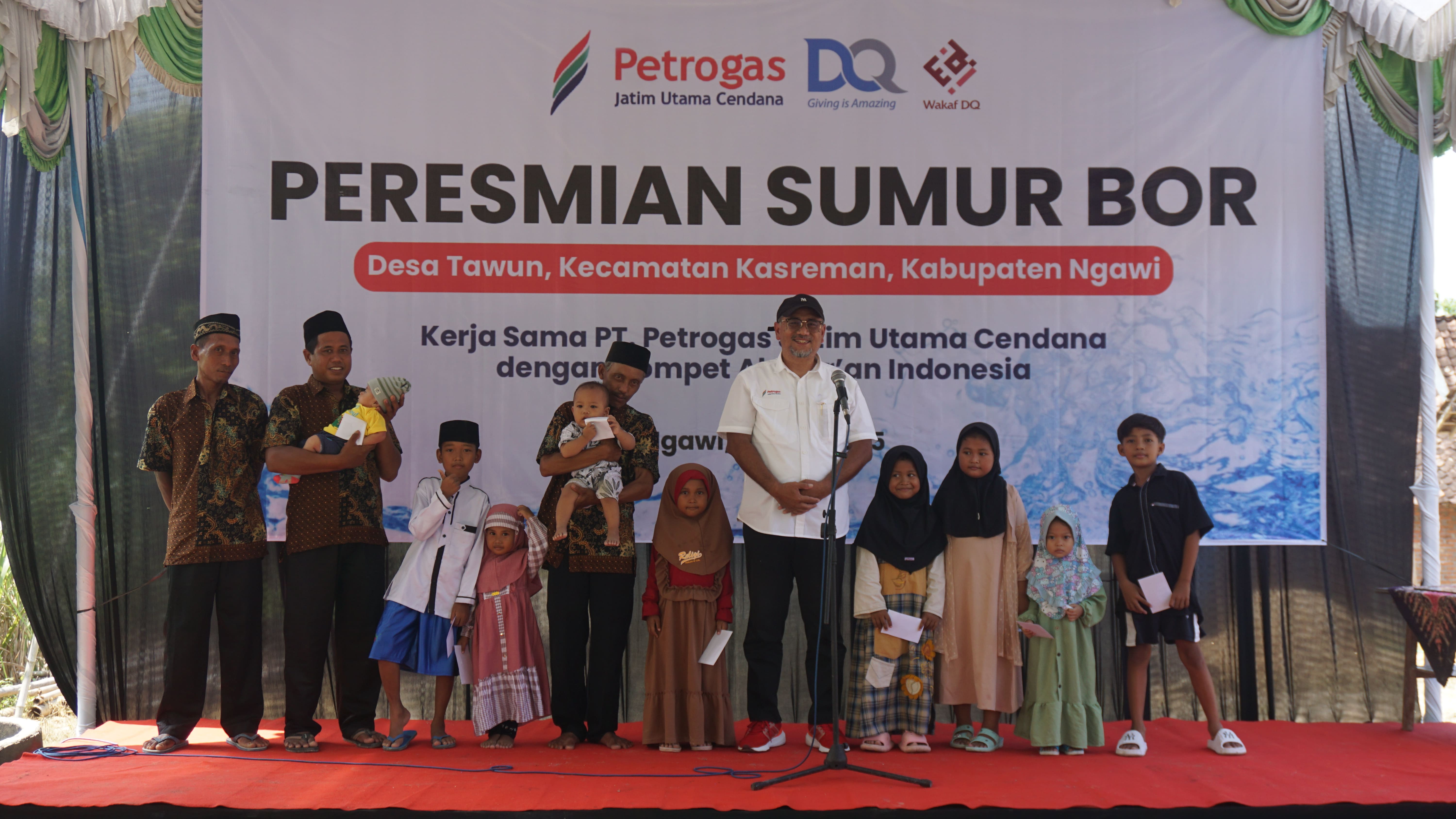 Wakaf DQ Bersama LAZ DQ dan PT Petrogas Resmikan Sumur Bor, Warga Tawun Kini Lebih Mudah Mengakses Air Bersih